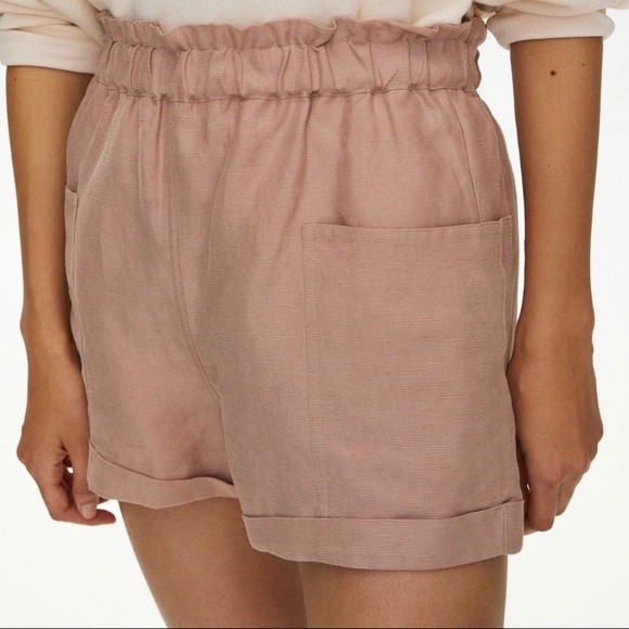 (SOLD) ARITZIA Wilfred High Waist Cuffed Shorts M - Picture 5 of 8
